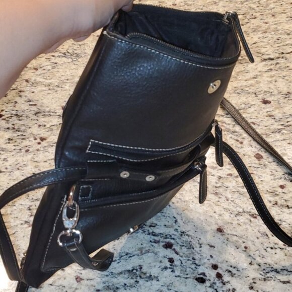 Kenneth Cole Reaction crossbody bag - Picture 4 of 12